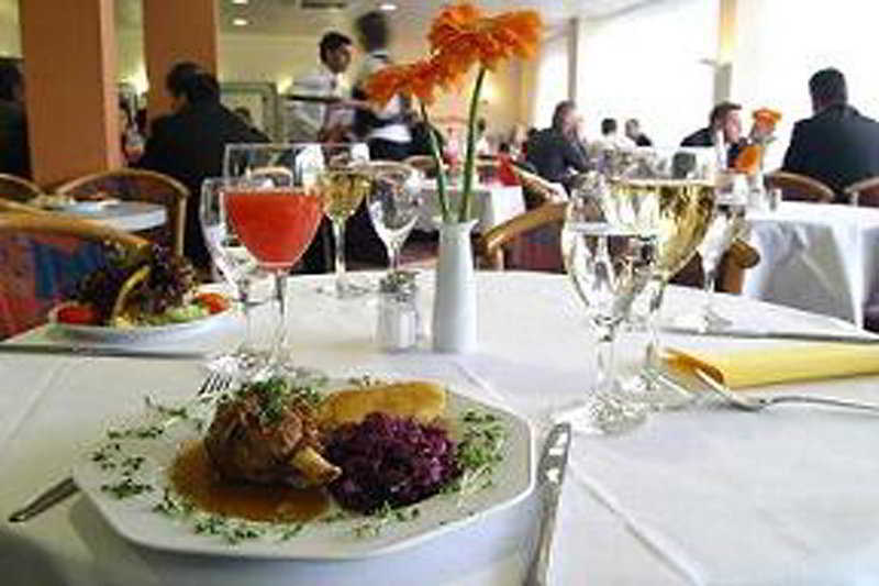 Plaza Hotel Bruchsal Exteriör bild